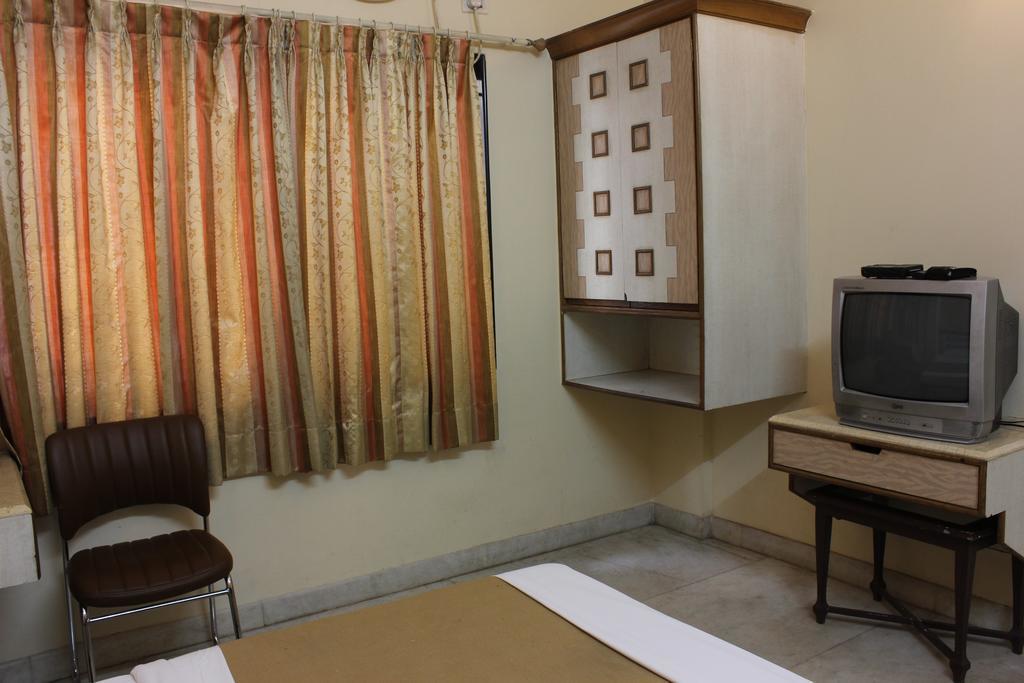 Hotel Manasa Paradise Bangalore Esterno foto