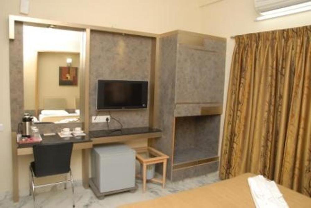 Hotel Manasa Paradise Bangalore Esterno foto